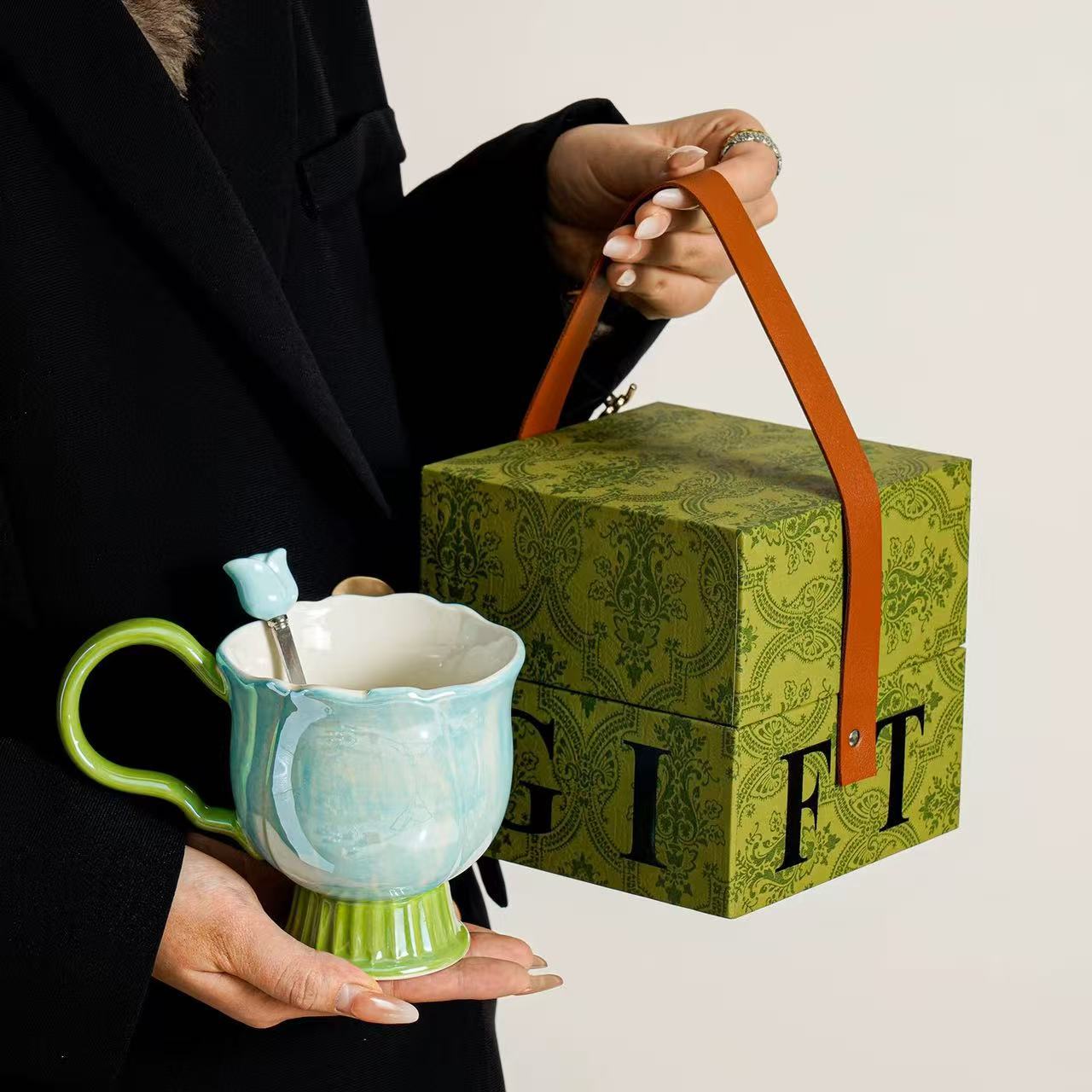 Tazas de cerámica de alto nivel, tazas de agua caseras, tazas de té de flores de oficina, regalos para chicas