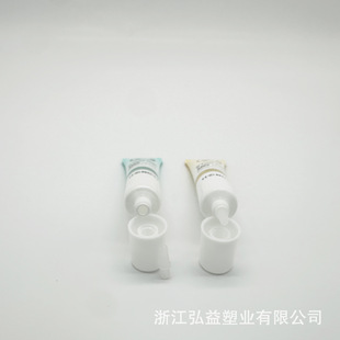 Lip Oil Lip Gloss Tube Custom Production Lipstick Tube Lip Gloss Lip Balm Tube Squeeze Lip Gloss Tube Package