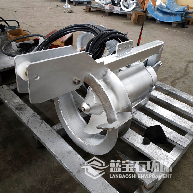 附壁泵 好缺回流泵穿墙泵 潜水污泥回流泵QJB-W1.5/6流量160m?/h