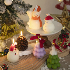 クリスマス雪だるまクリスマスツリーの形のアロマキャンドルのお土産diy雰囲気装飾アロマキャンドルの置物卸売り