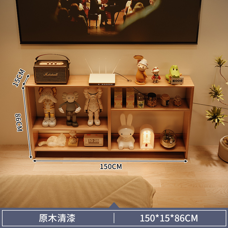 El estante de la pared del televisor está contra la pared, todo el gabinete estrecho de madera maciza, el proyector se coloca debajo del estante largo del decodificador del enrutador