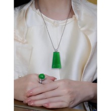 原创设计天然绿玉髓无事牌吊坠925纯银镶嵌媲美翡翠男女款毛衣坠