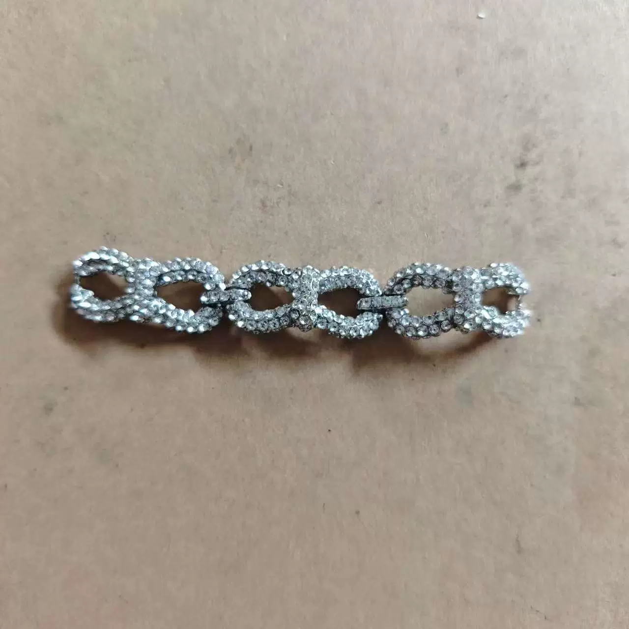 批发定 制鞋链合金满钻鞋链豆豆鞋扣乐福鞋扣皮鞋装饰扣链条鞋扣