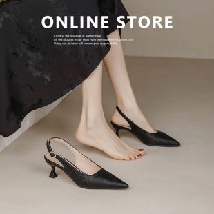 С�a313233�ļ��¿���^����һ�֎���ЬŮ�и��ٴ�r�к��s�߸�Ь