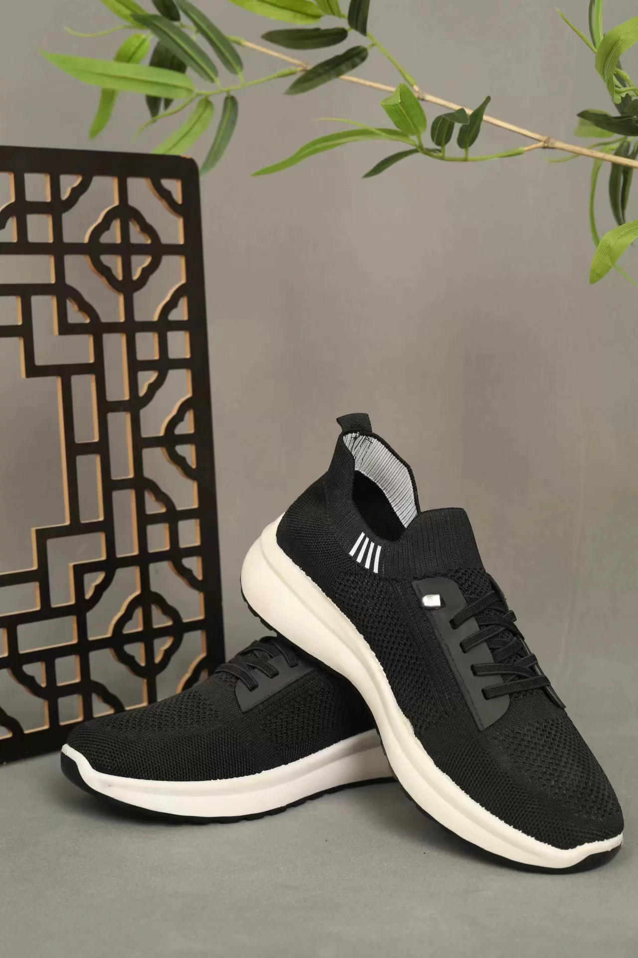 Men's autumn footwear for leisure, breathable comfortable sports shoes, socks