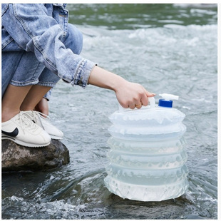 Outdoor Foldableing Water Storage Bucket Self-Driving Car Portable Water Storage Tank Kitchen Plastic Household Water Bucket with Faucet