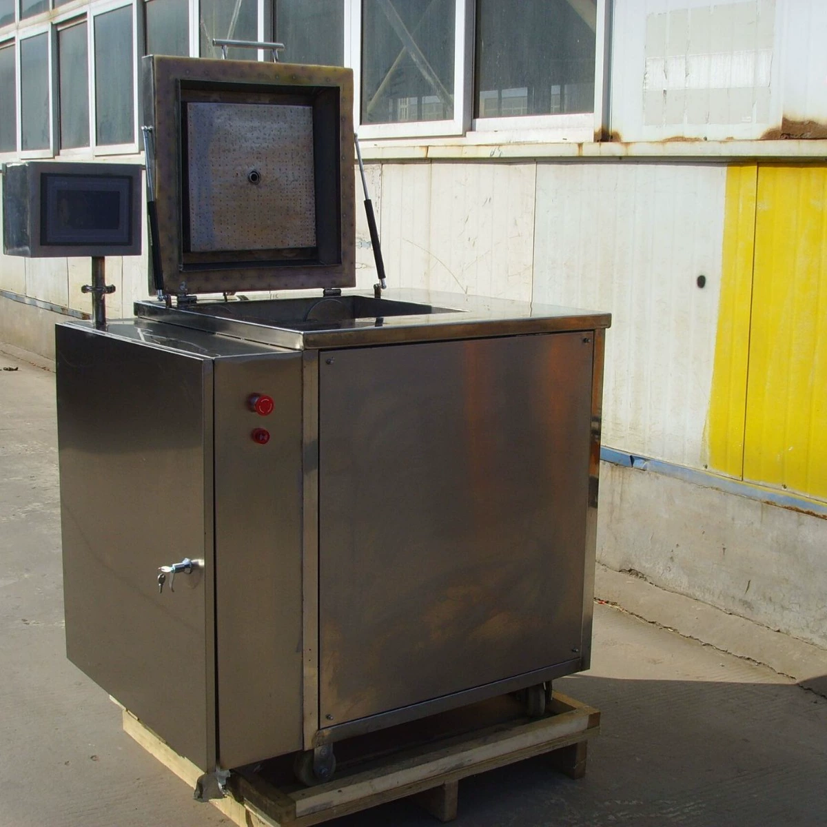 Сушка распылением автоматическая машина ультразвуковой чистки одиночный Танк промышленные части оборудования обсаливать и ржавчины оборудование чистки