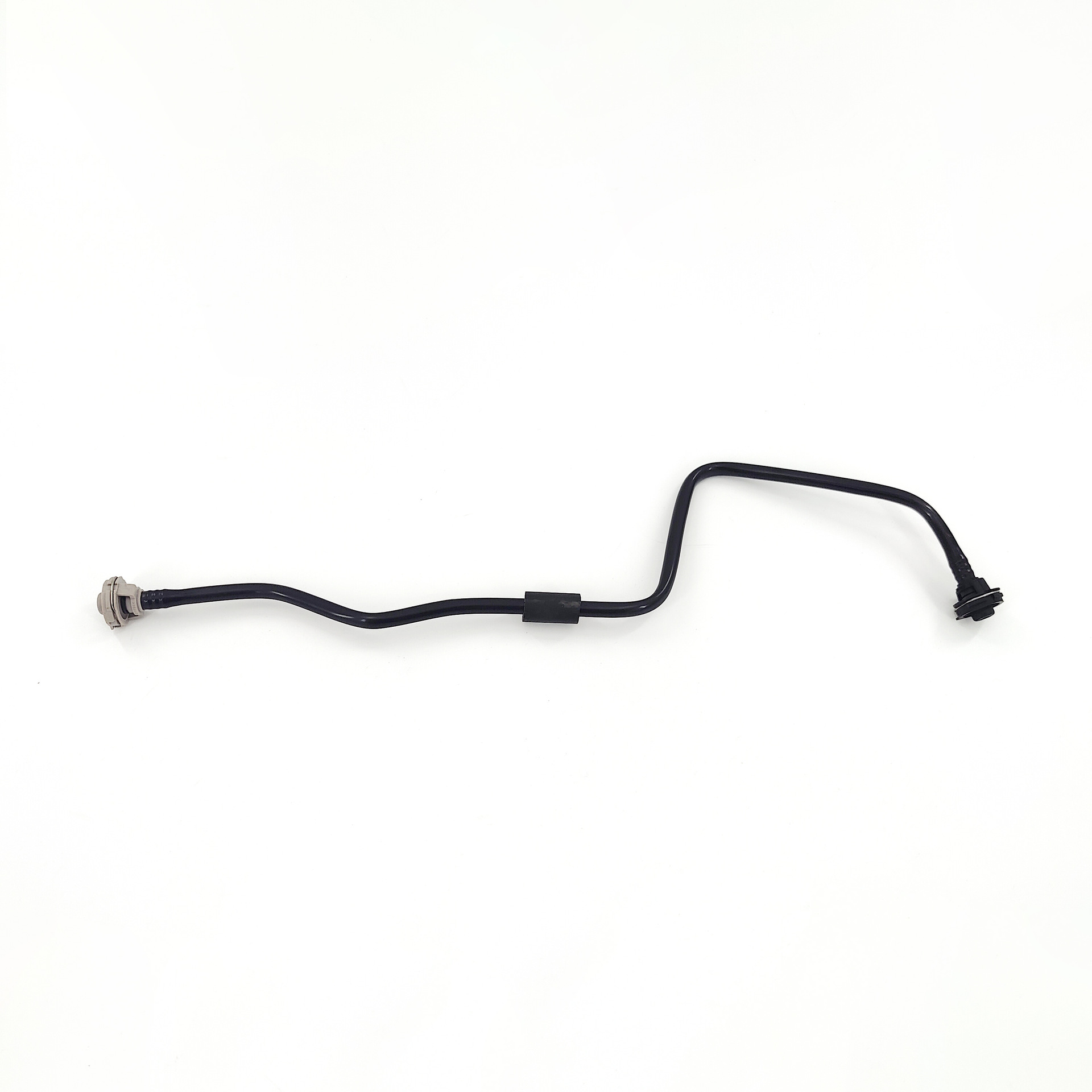 8W0121081BE water reservoir hose 122453 is suitable for car parts and automotive water reservoir hoses