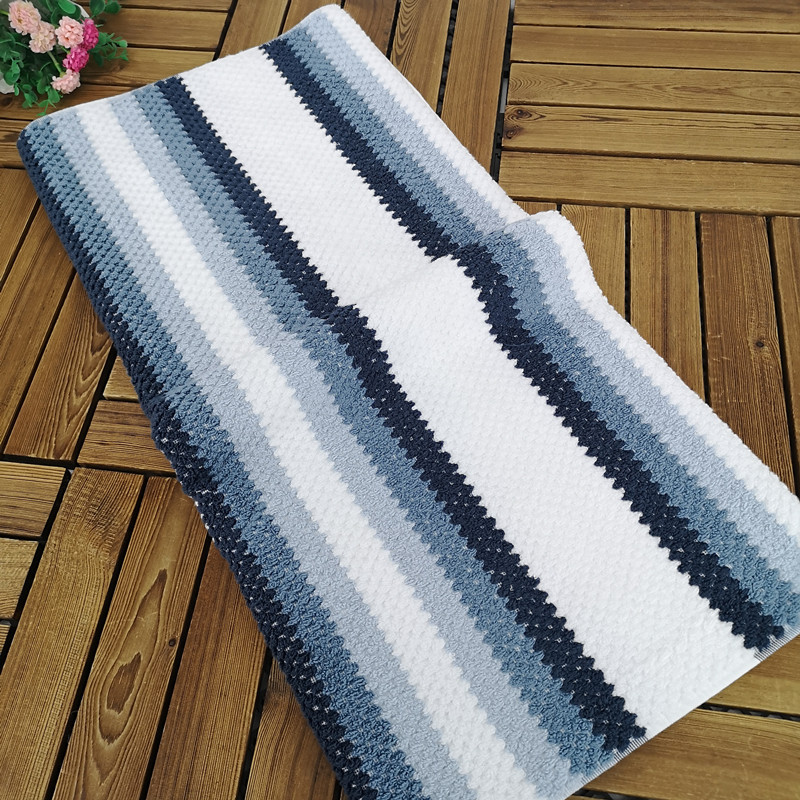 Europe and America Bath towel goods in stock Dyed Jacquard classic stripe Home Hotel thickening Cotton Bath towel 550 gram