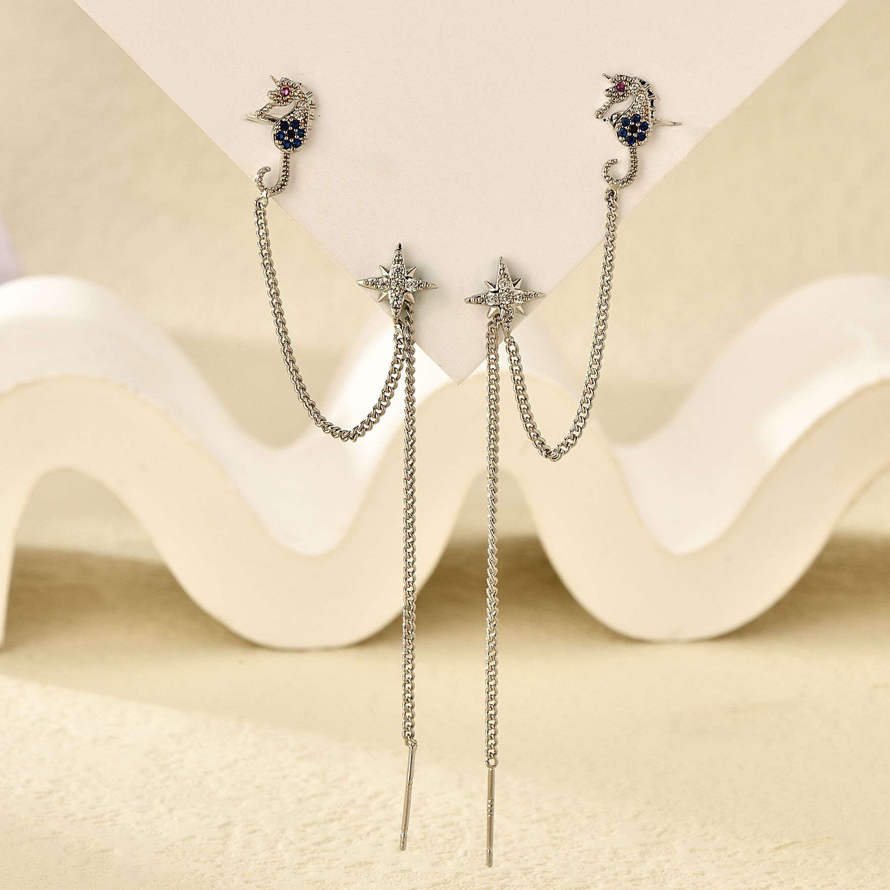 Lady Hippocampus Brass Earrings Tassel Zircon Copper Earrings display picture 2