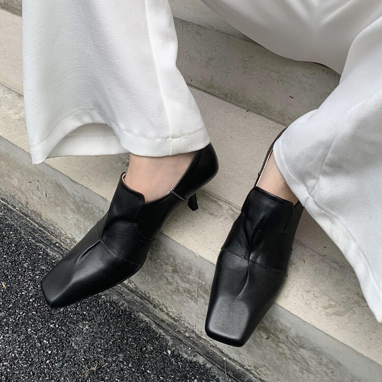 Autumn 2023 French Pleated Court Style Square Toe Thin Heel Single Shoes Korean Style Elegant Slip-on High Heel Women's Shoes Size 40