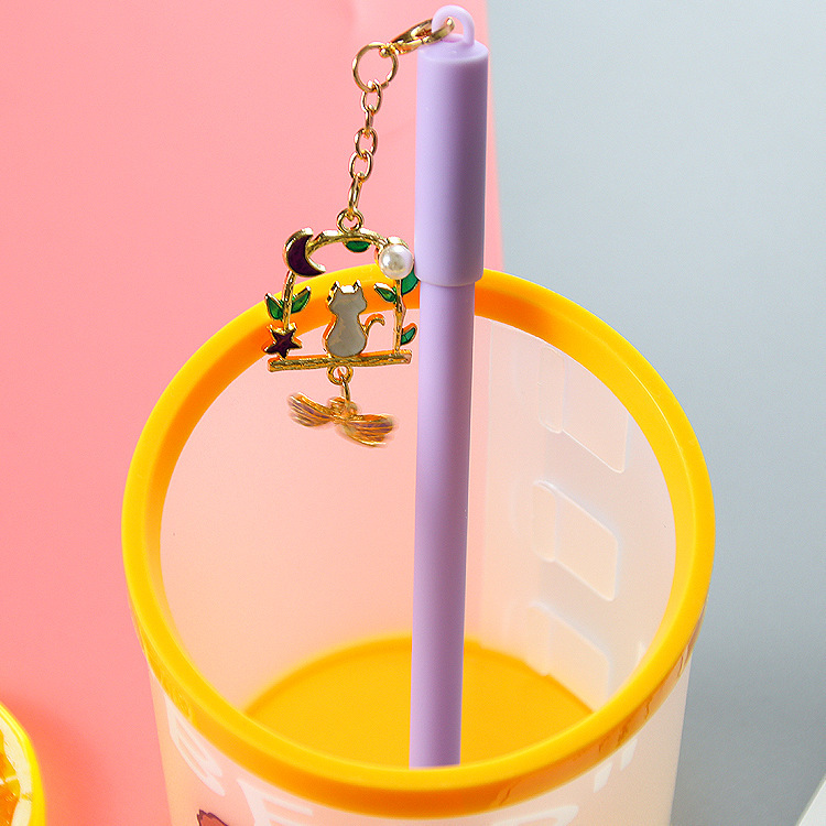 INS chica corazón colgando pluma lindo estudiante papelería colgante pluma de gel pluma de agua de cadena pluma de firma de Oficina Creativa