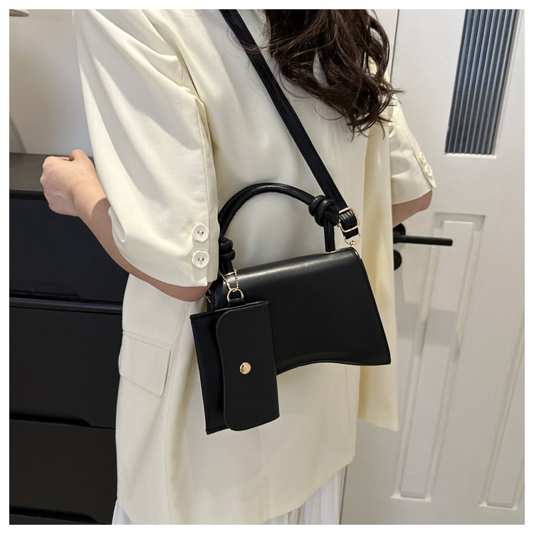 Moteveske for kvinner 2024 ny trend mote skulder enkel uformell crossbody ensfarget mor og barn-veske_voghion.com