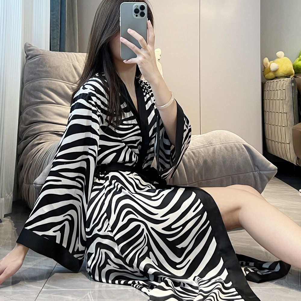 Cross-border plus-size ice silk robe with black and white zebra pattern, women's kimono-style cardigan with ties, lightweight home bathrobe and loungewear