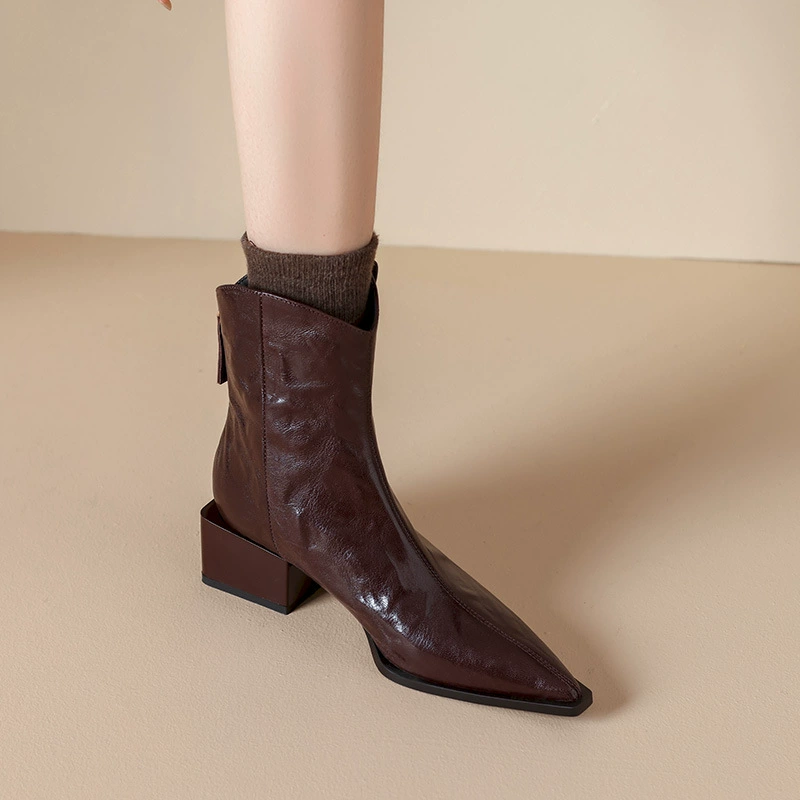 Складка ретро стиль западные сапоги с наконечным толстым каблуком модные короткие сапоги 2024 осень-зима новые квадратные каблуки коричневые сапоги
