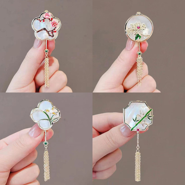 high-end brand brooch