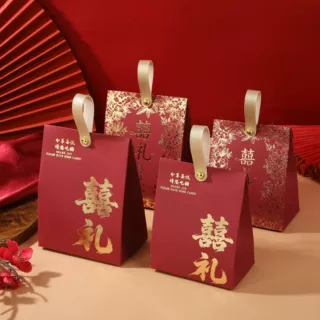 结婚专用喜糖盒新中式烫金手提三角礼盒婚庆订婚酒宴糖果包装盒子