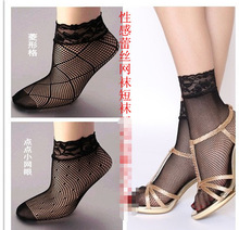 ���ı��Ը��ٽzŮ���m �ڽz�m�U���ٽz��߅�O�W�m��С�W���m��