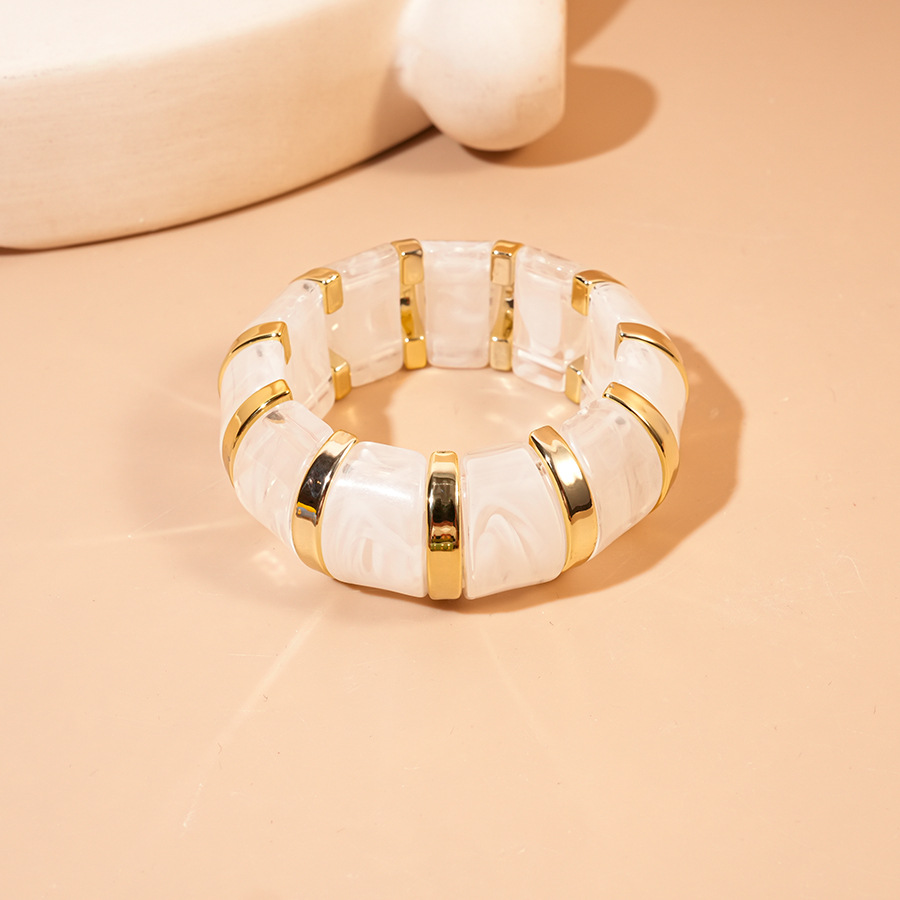 Pulsera de costura de mancha geométrica acrílica europea y americana, pulsera de moda de personalidad de nicho, joyería de temperamento único de alta calidad image 7