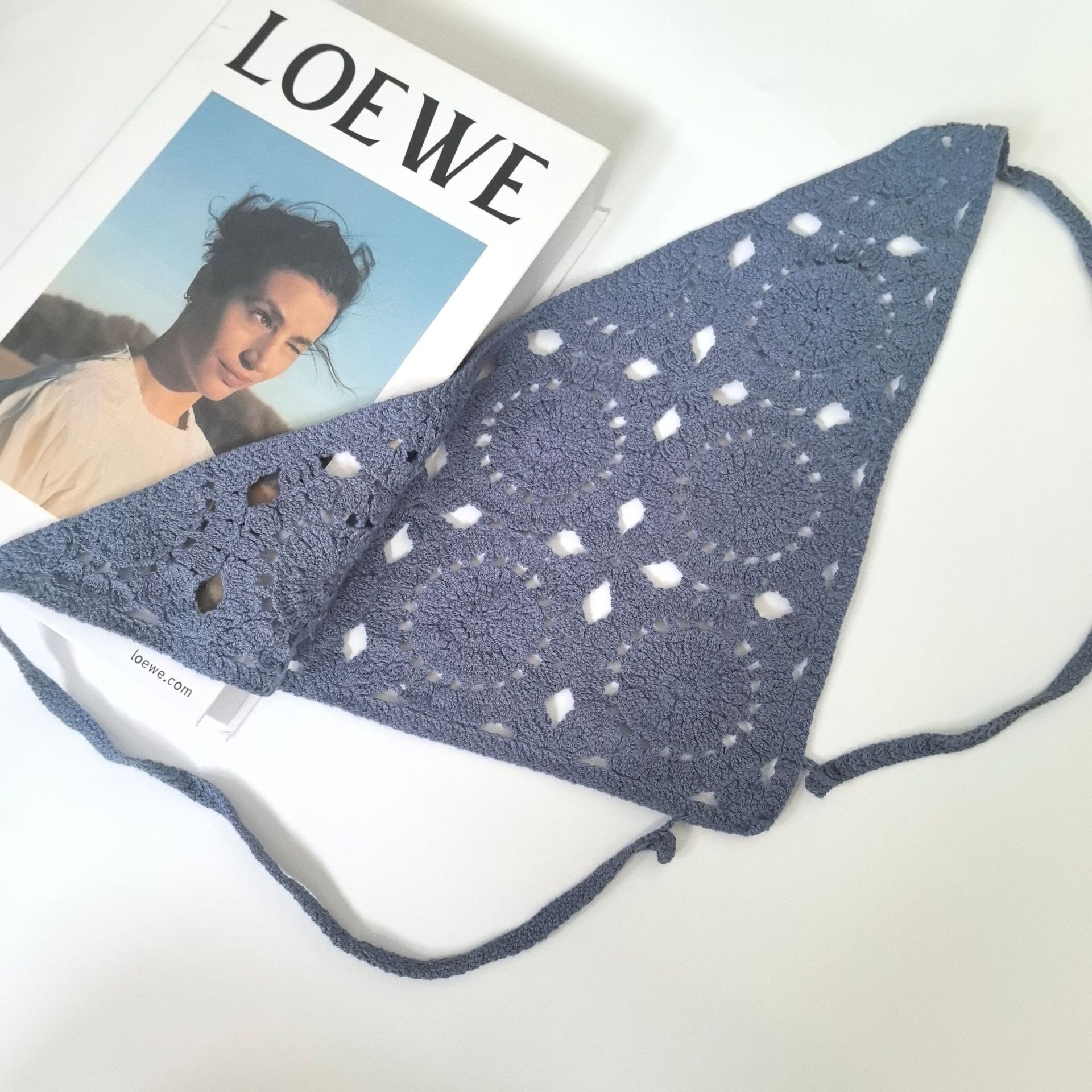 Francés vintage turbante mujer turbante triángulo de dopamina viaje dulce encantador gancho flores estilo de arte de punto de moda correa de pelo