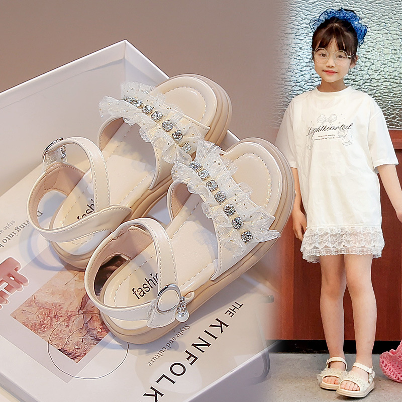 2026 verano nuevo estilo de moda para niñas sandalias de diamante princesa para niños pequeños zapatos de playa suaves zapatos de playa para niños image 3