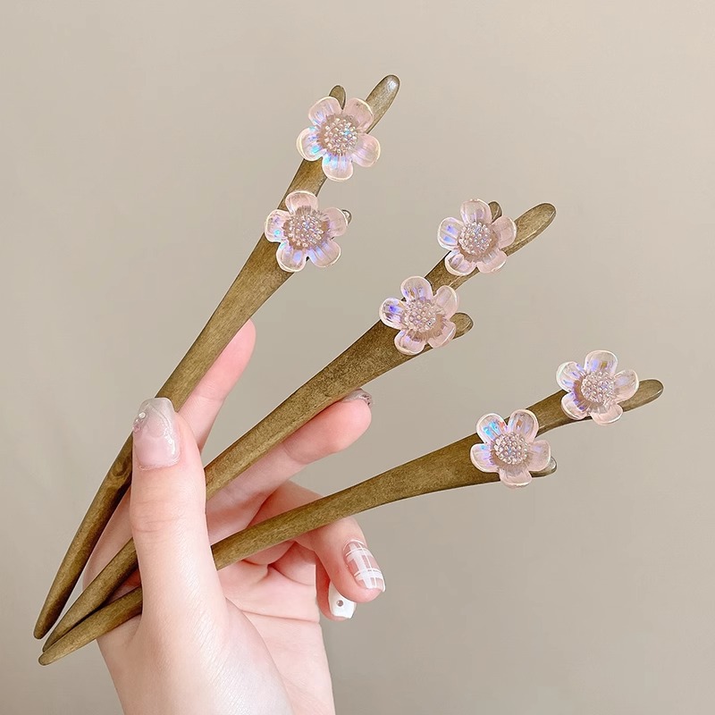 Pinzas de cabello de madera de melocotón para mujeres estilo antiguo chino pinzas de cabello de madera flores nuevos pinzas de cabello diarios 2025 estilo de viaje