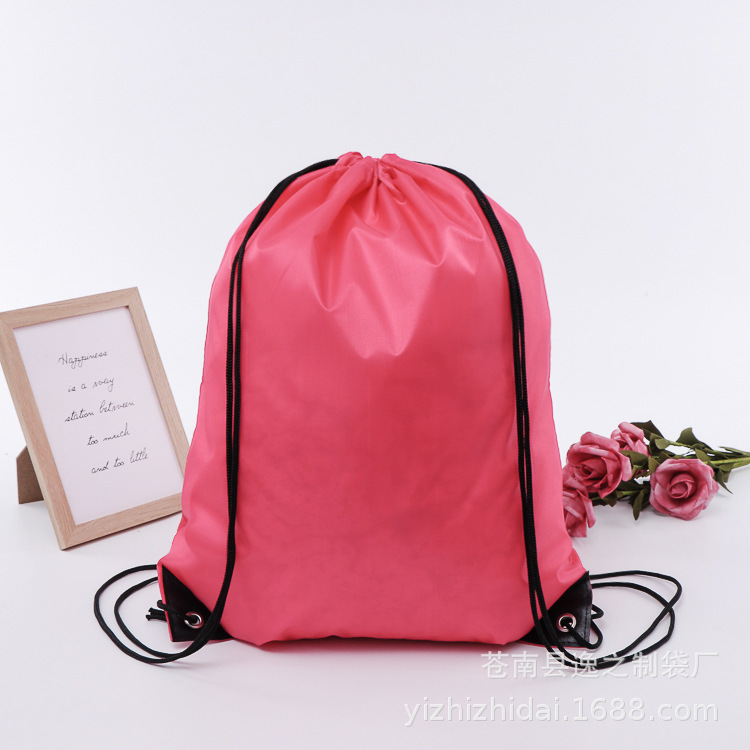 Роза красная