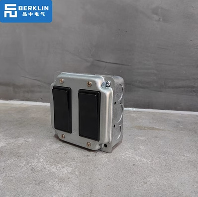 Interruptor de toma de aire industrial de Berklin ventilador de cemento abierto ventilador de cinco agujeros retrógrado galvanizado una cuenta de doble control dos o tres enchufes