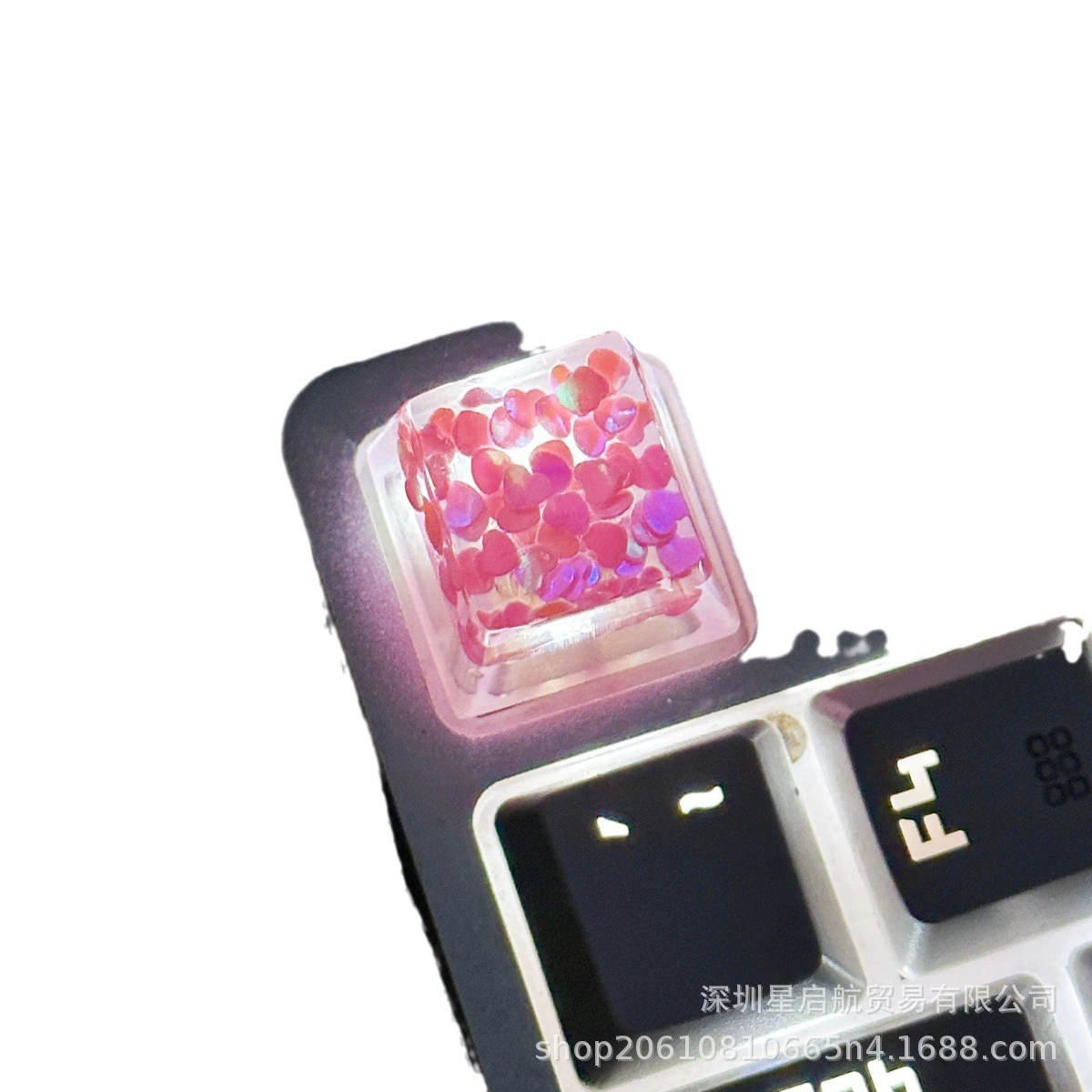 跨境定制透明爱心键帽树脂透明卡通十字轴机械键盘键帽单个