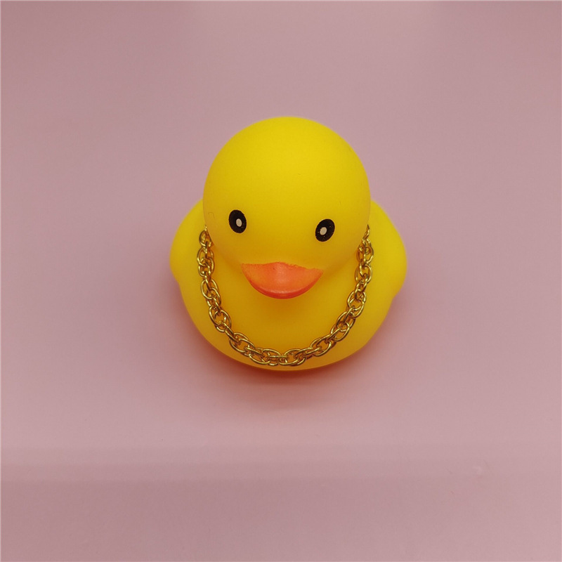 Cruz-frontera coche amarillo pato decoración mini natación anillo verano paja sombrero pequeño gafas de sol Internet celebridad coche pato Accesorios