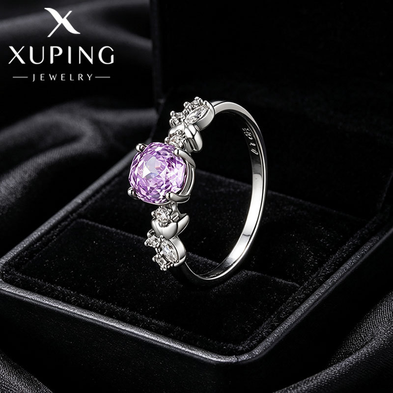 Xuping lujoso diseño ligero anillo de diamante de aleación de apertura de alta calidad anillo de moda personalidad anillo de novia
