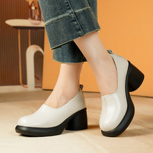 ��׸߸�ЬŮ���＾�¿���Ƥ�ɸ�ָ�ܛ�׆�Ь���ߕr�bСƤЬ