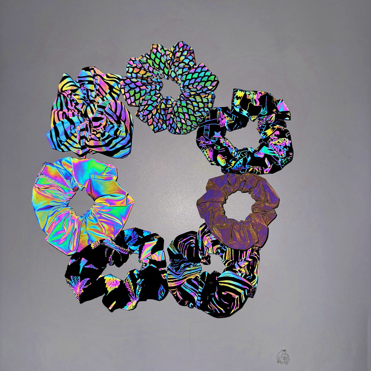 Scrunchie riflettente colorato per capelli accessorio donna_voghion.com