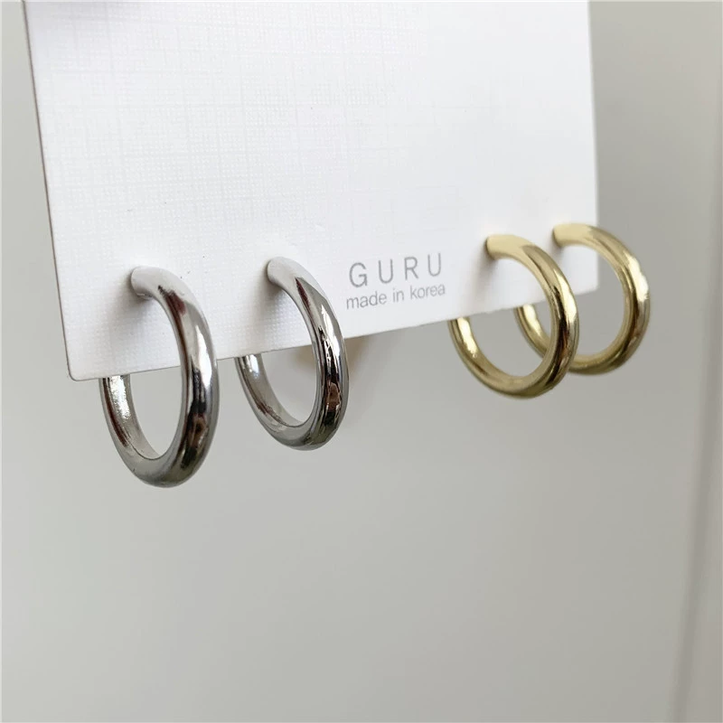 Retro sophisticated earrings, 2025 years, high-quality style, light luxury style