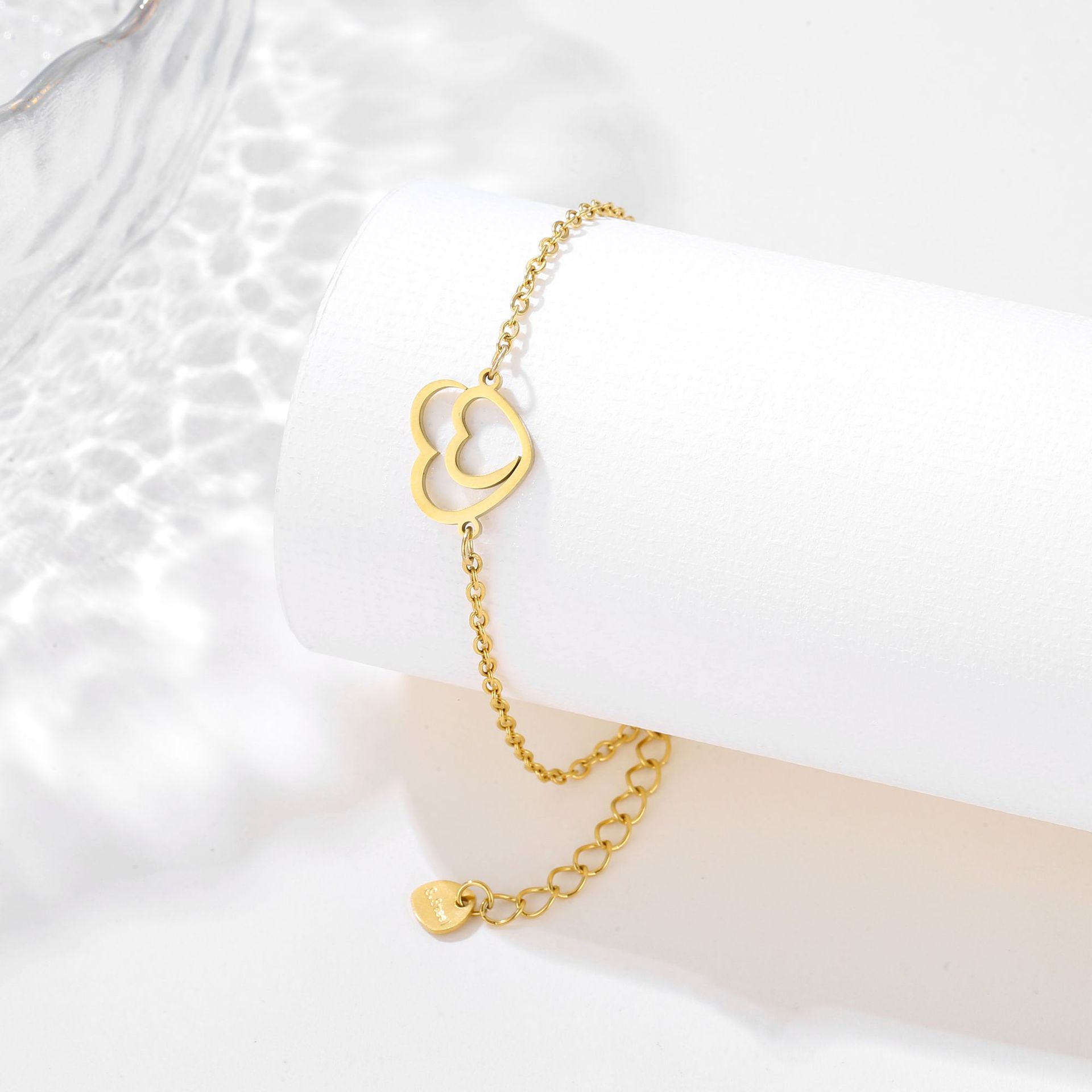 European and American fashion simple glossy love bracelet women's stainless steel all-match hollow love bracelet wholesale