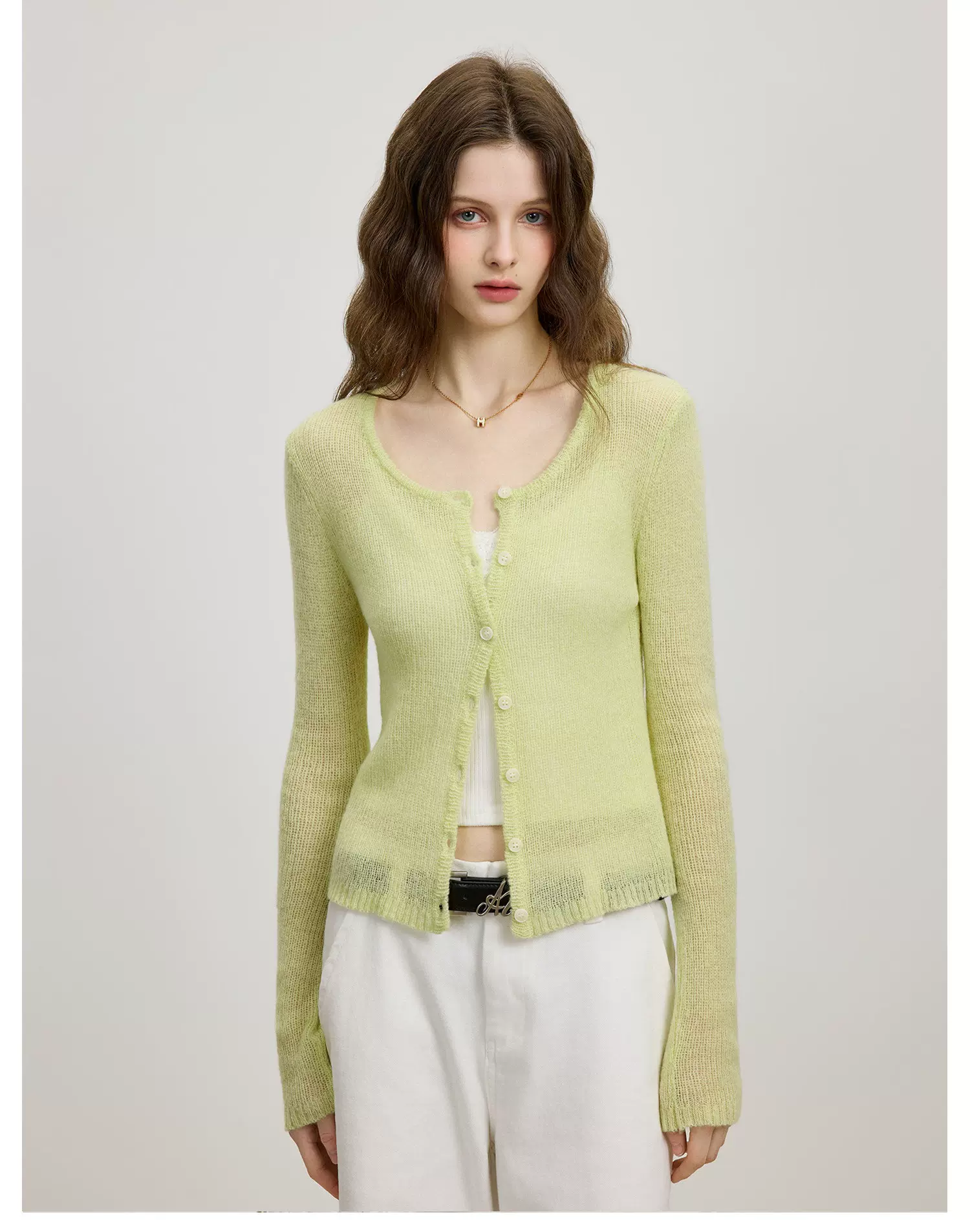 高级感淡绿色薄针织开衫女春秋2026新款修身短款防晒罩衫外套