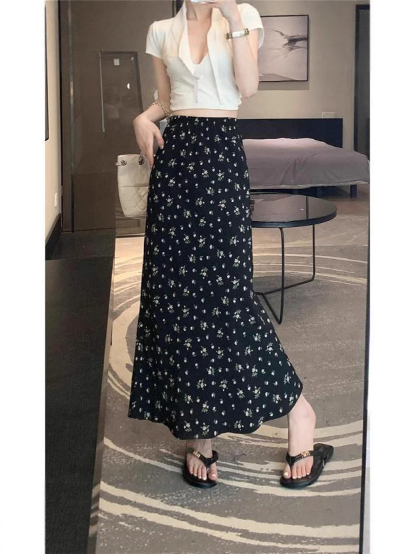 女性用黒花柄スカート、夏の新作、ヒップカバー、痩身Aラインスカート、海辺での休暇の服装、小柄なロングスカート|undefined
