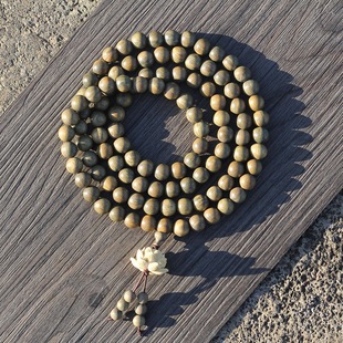 Natural Green Sandalwood Bracelet, Buddhist Beads, Multi-Circle Bracelet, Women's Rosary, Boxwood Lotus Couple Style Sandalwood Sweater Chain
