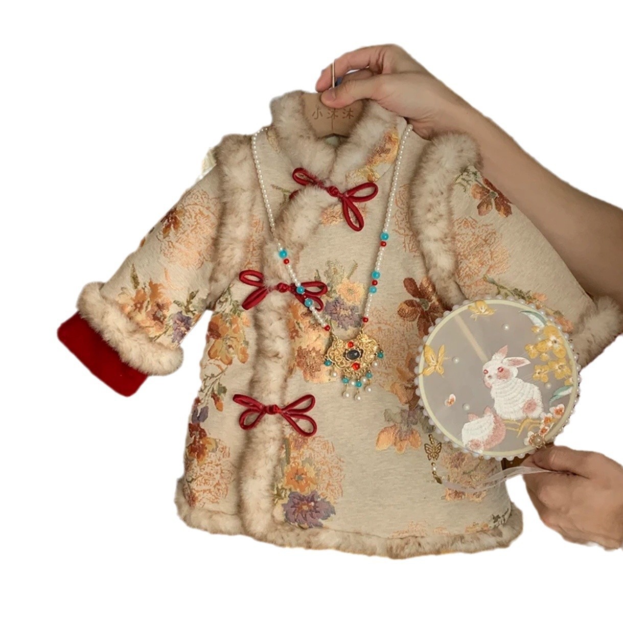 Child Xingyuan Girl Traje Tang Chica Chaqueta acolchada Chaqueta de invierno Nuevo estilo occidental Ropa de algodón de estilo chino para niños Ropa de algodón Hanfu