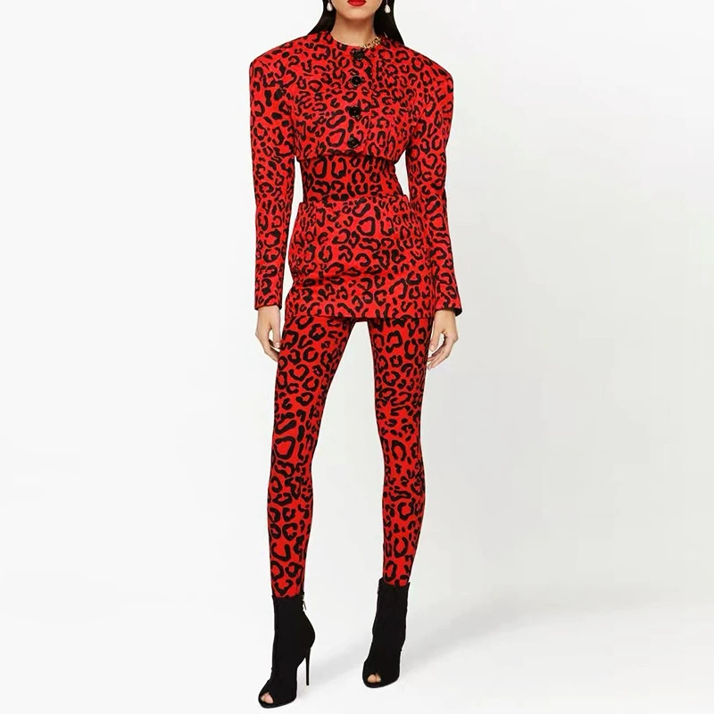 Элитный золотистый бархатный костюм 2025 года, новый европейский стиль, комплект из укороченного топа и юбки с леопардовым принтом для подиума