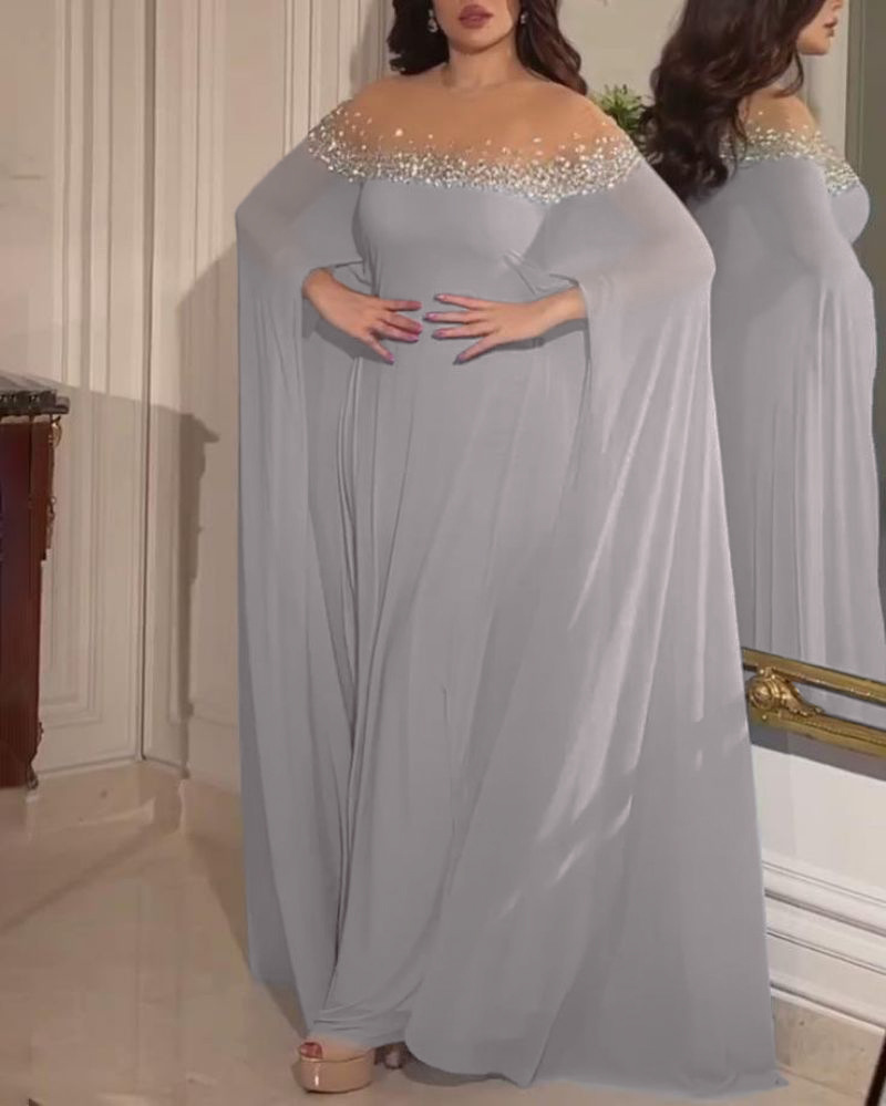 Elegant aftenkjole for damer med perler og stein i chiffon_voghion.com