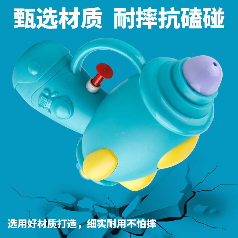 Nuevo juguete de pistola de agua para niños Juego de playa de verano botón al por mayor lindo color caramelo pequeña pistola de agua salpicaduras de agua Festival