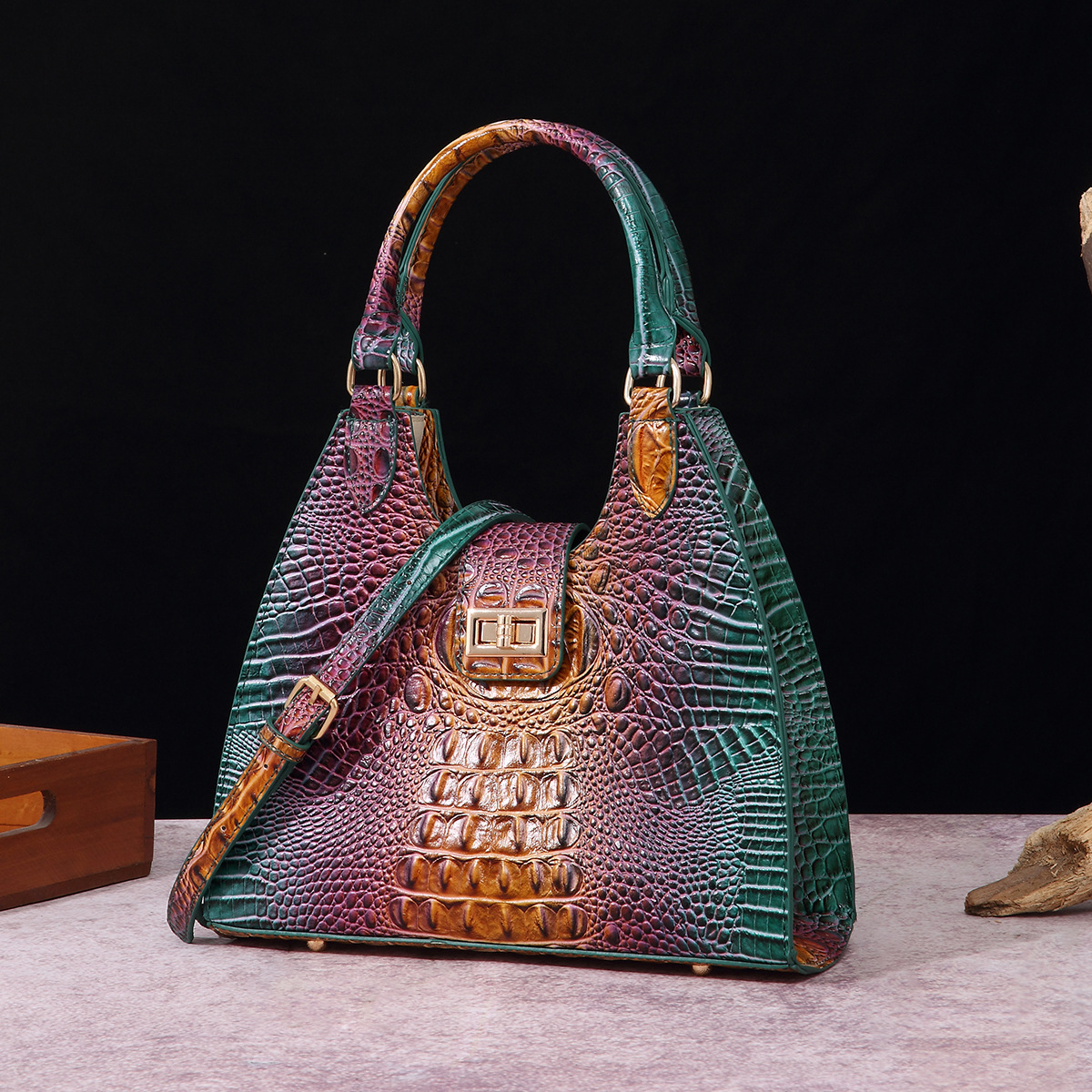 Women's Crossbody Bag Crocodile Pattern Fashionable Shoulder Bag_voghion.com