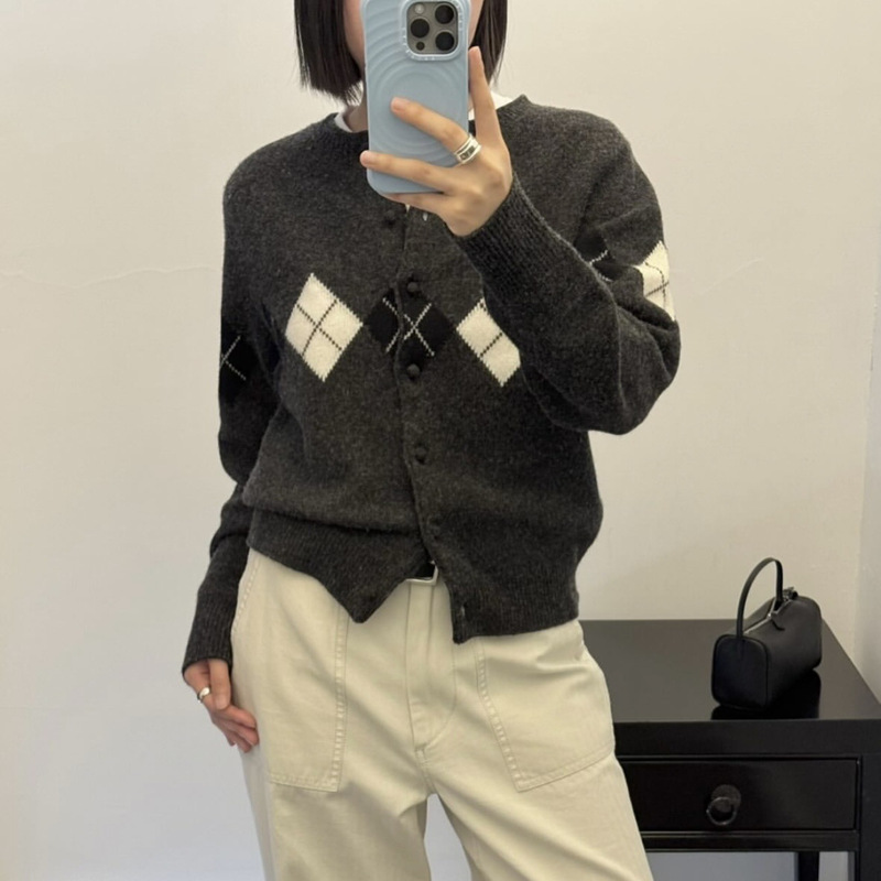 Now/Nothing Writ*En Diamond Pattern Knit Cardigan Nw Buttoned Long-Sleeved Sweater