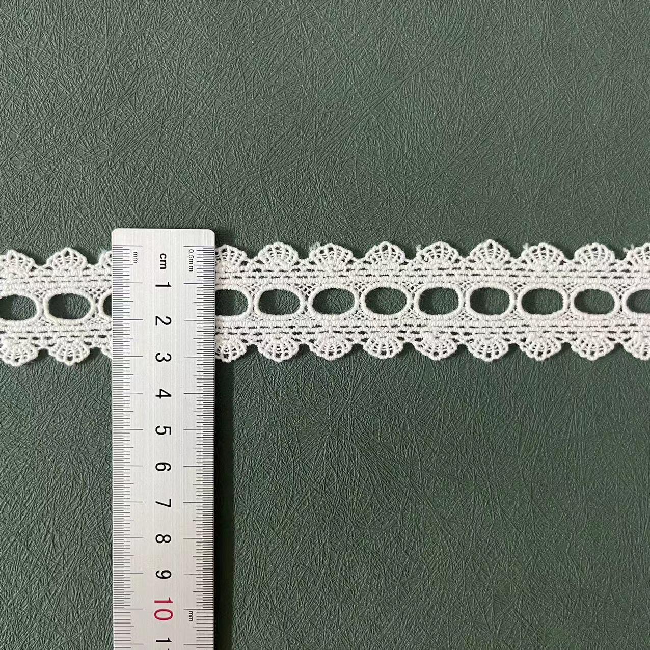 S11331 화이트