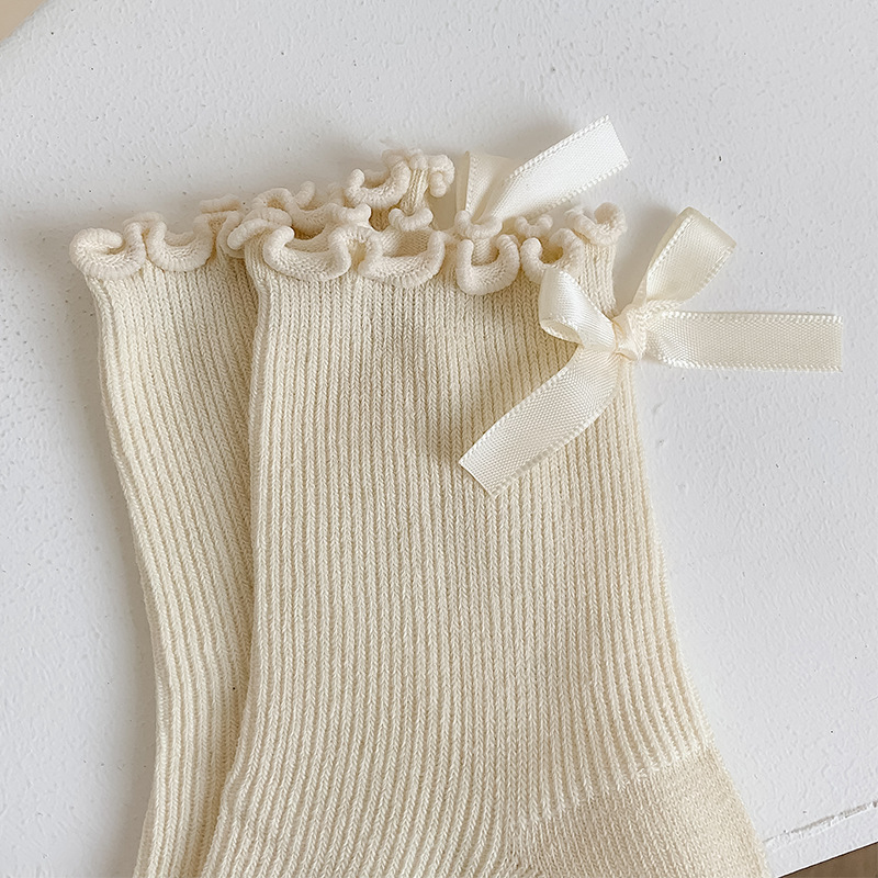 All Seasons Season Women's Sweet Simple Style Bow Knot Cotton Crew Socks A Pair