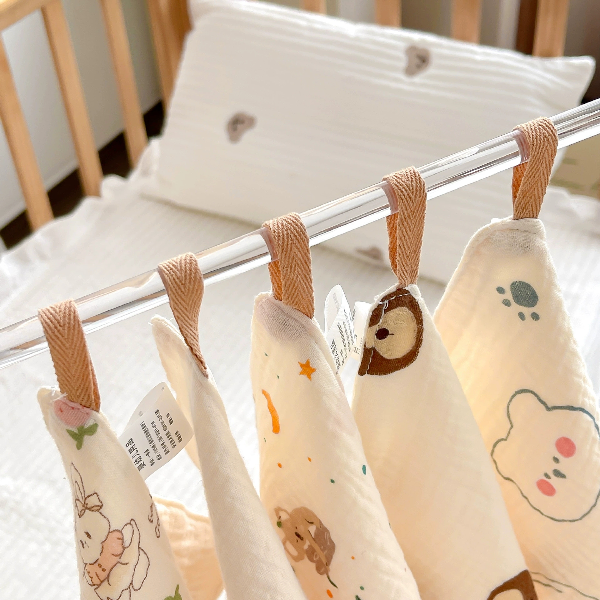 Children's gauze eating bib, towel, handkerchief for new born, soft wet wipes for face washing, water absorbent, wholesale
