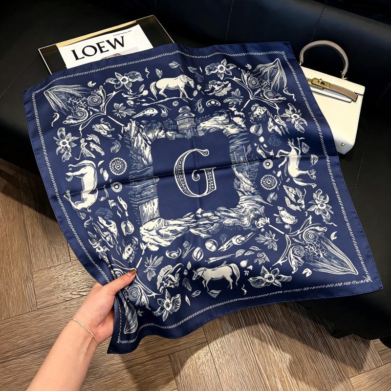 Colección 70*70 nuevo estilo bufanda de seda azul sensación de alta calidad imitación bufanda cuadrada de seda moda todo-fósforo bolsa atada bufanda de pelo