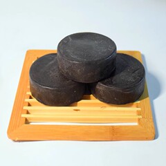 新疆ウスマン草の髪を洗う石鹸は植物のシャンプーを添加していません。