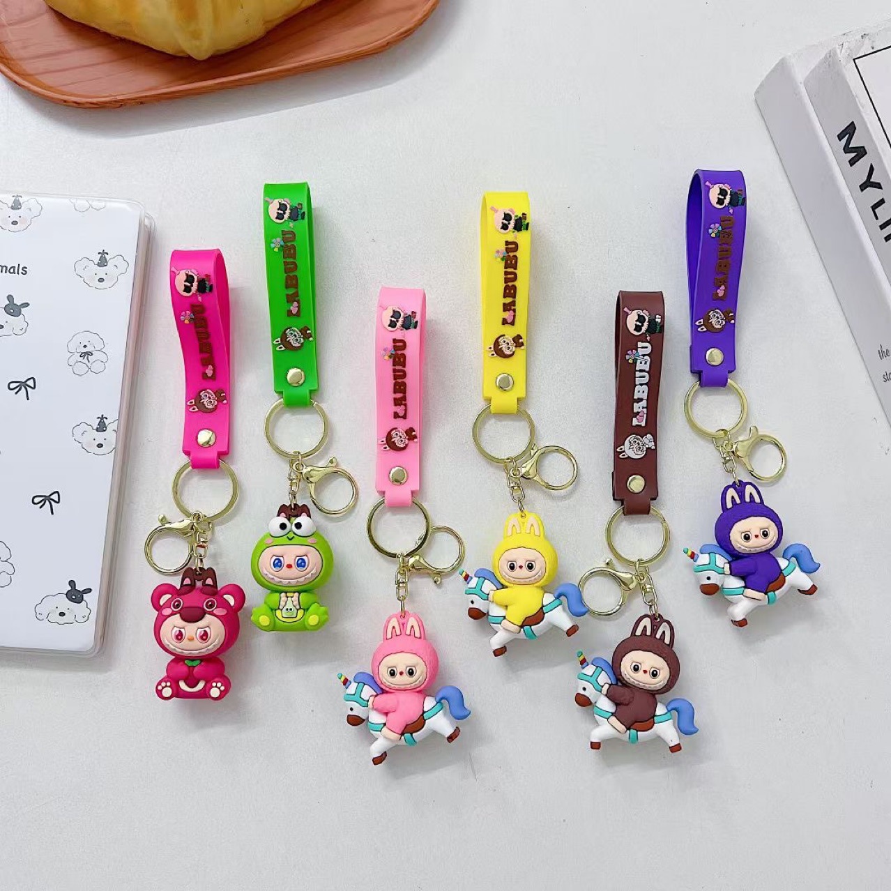 Cross-border cartoon cute Labubu Labubu small sheep key chain silicone explosions doll small gift key chain